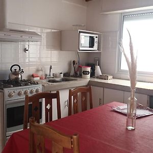 Casa Privada 2 Habitaciones, Amueblada Centro Necochea